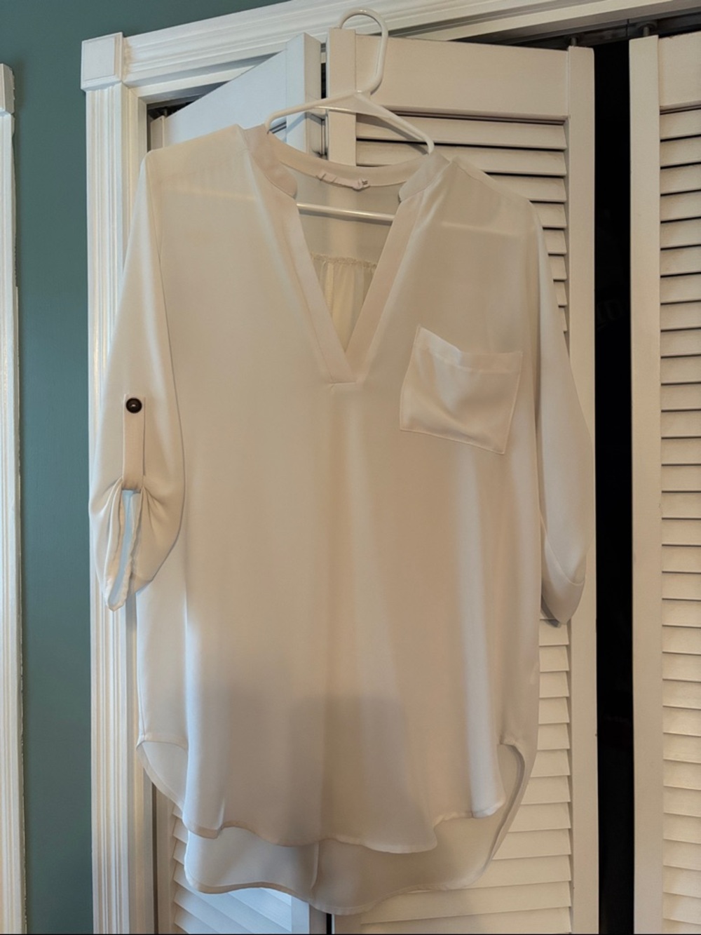 Lush Cream V-Neck Pocket Blouse